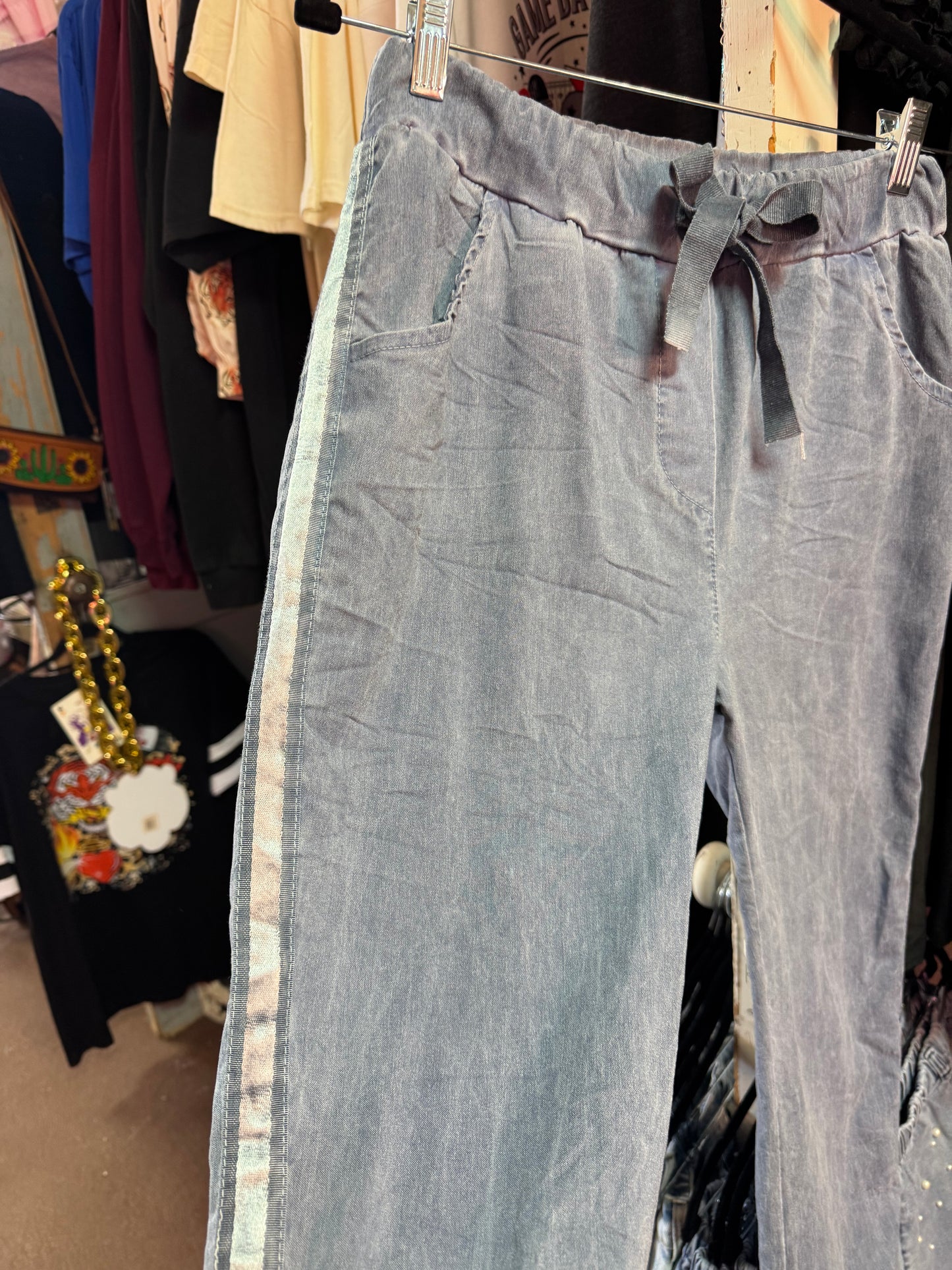 Ribbon Stretch Pants